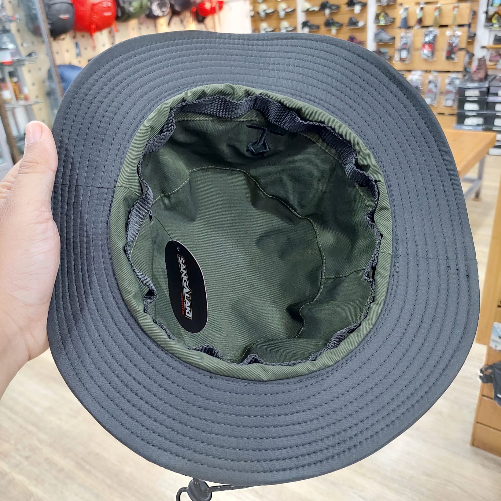 Topi Bucket Sangalaki Tropen Jungle Hat